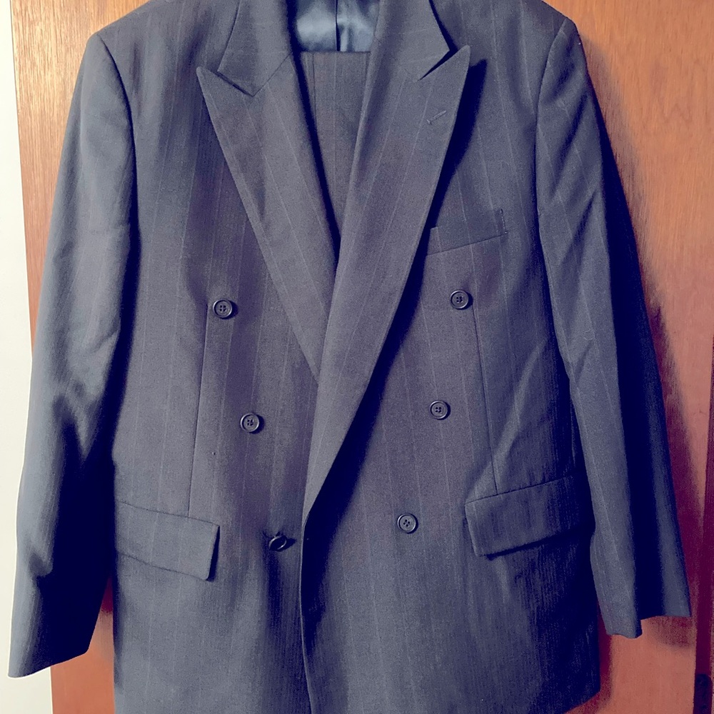 Men’s Suit